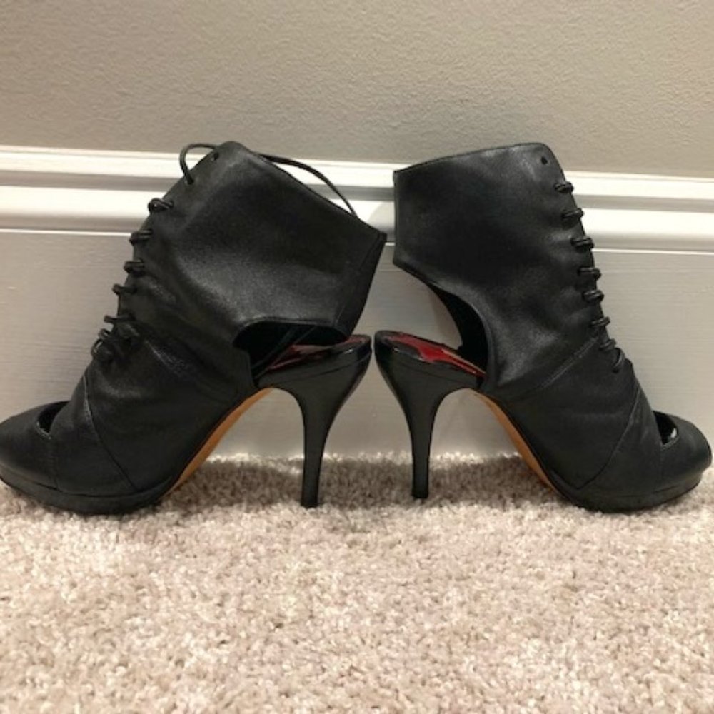 Max Studio black leather lace-up ankle booties